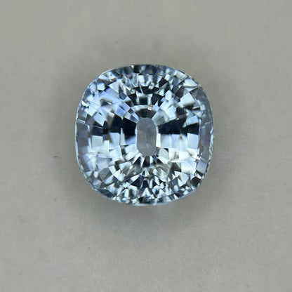 7.14 ct Blue Sapphire