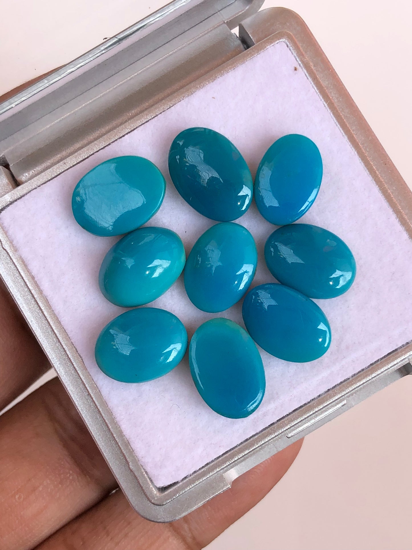 3.5 - 5 ct Natural American Turquoise ( Feroza )