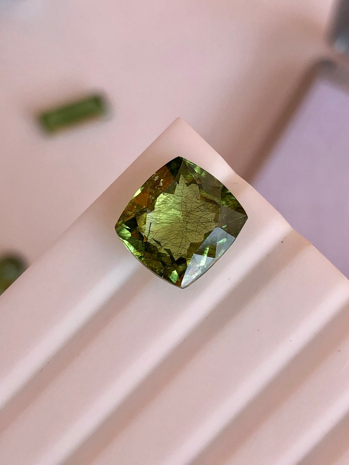 5.50 ct Natural Peridot