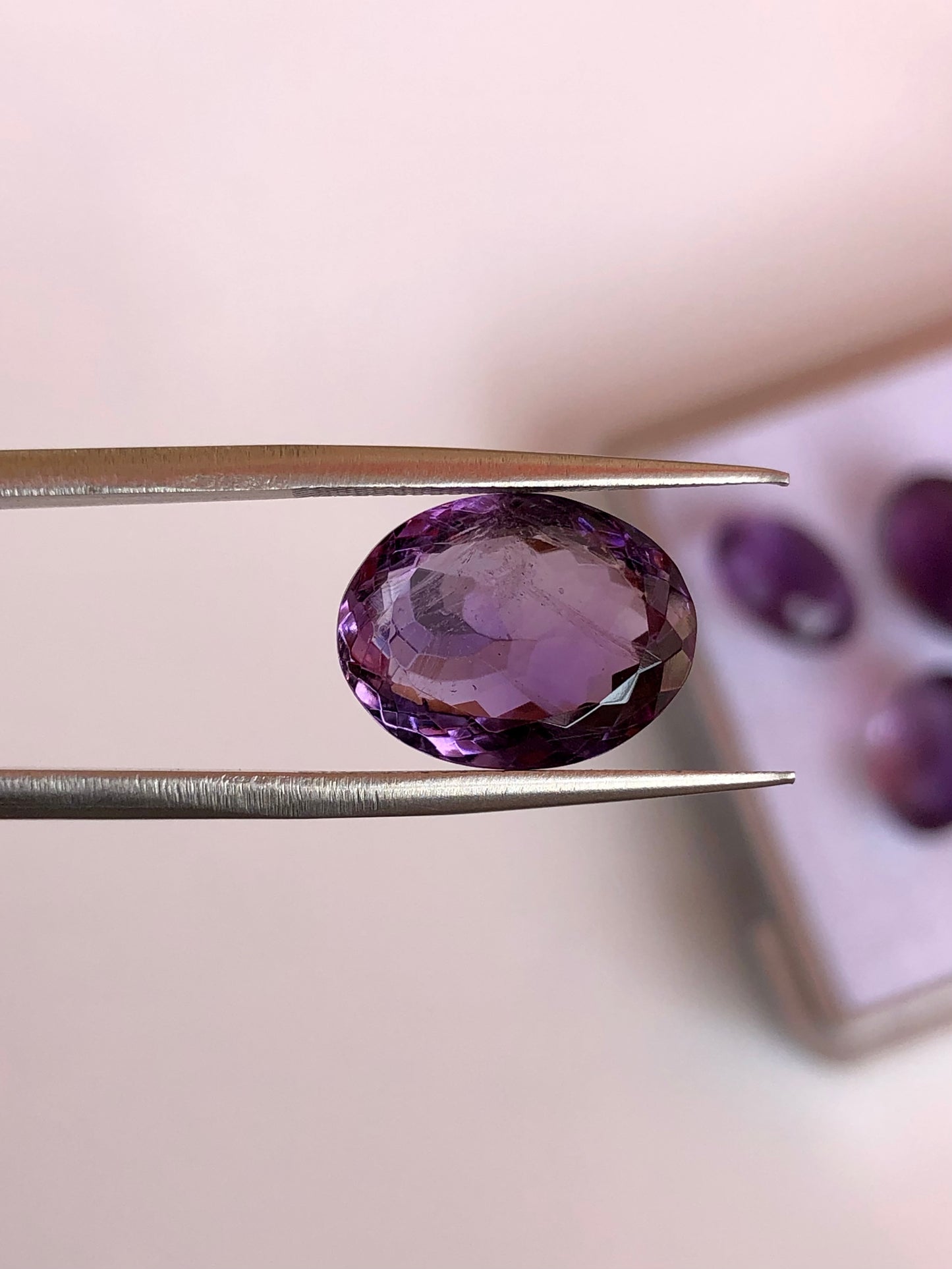 6.5 - 8 ct Natural Amethyst