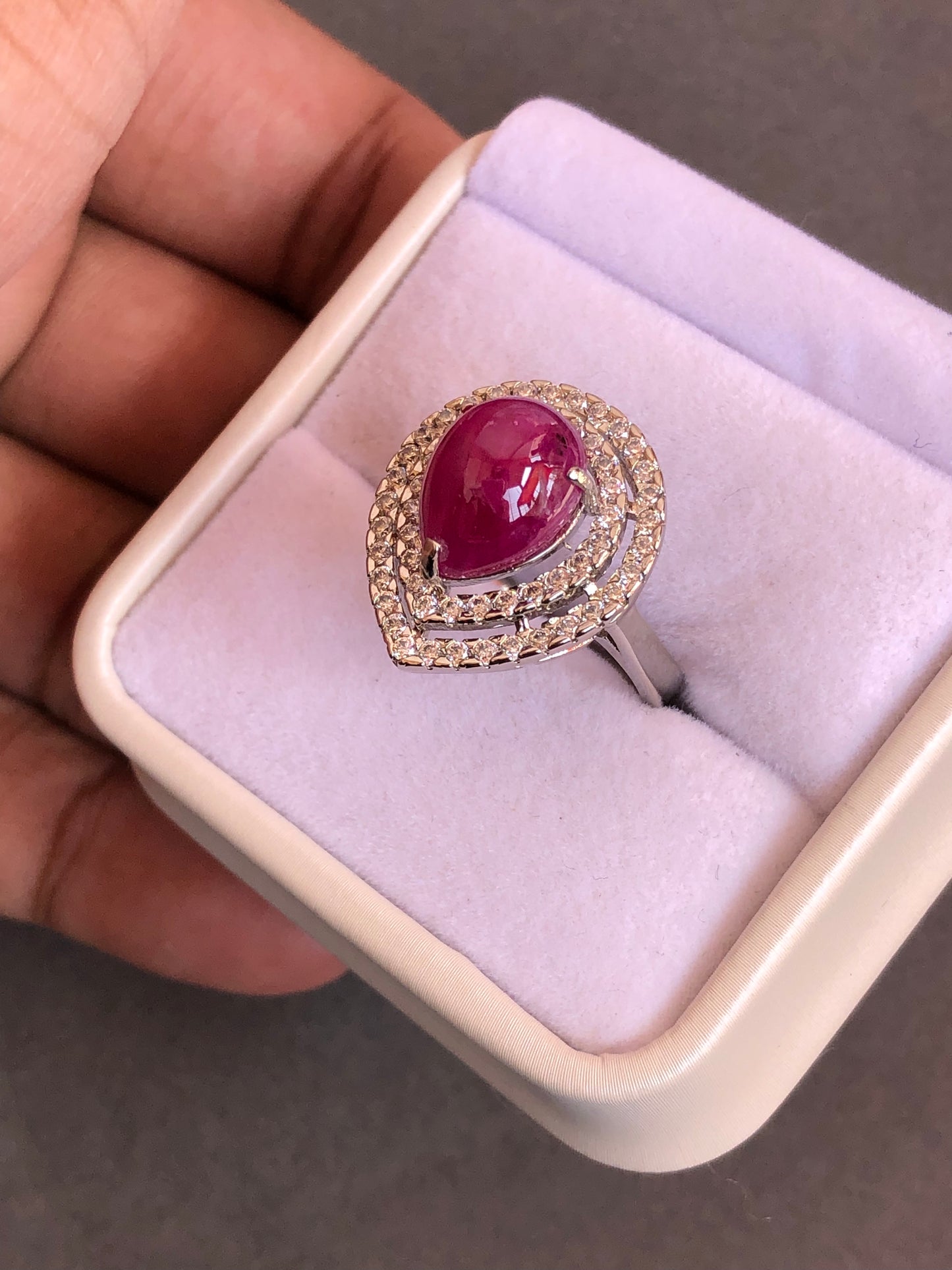 7.35 ct Unheat Ruby Ring