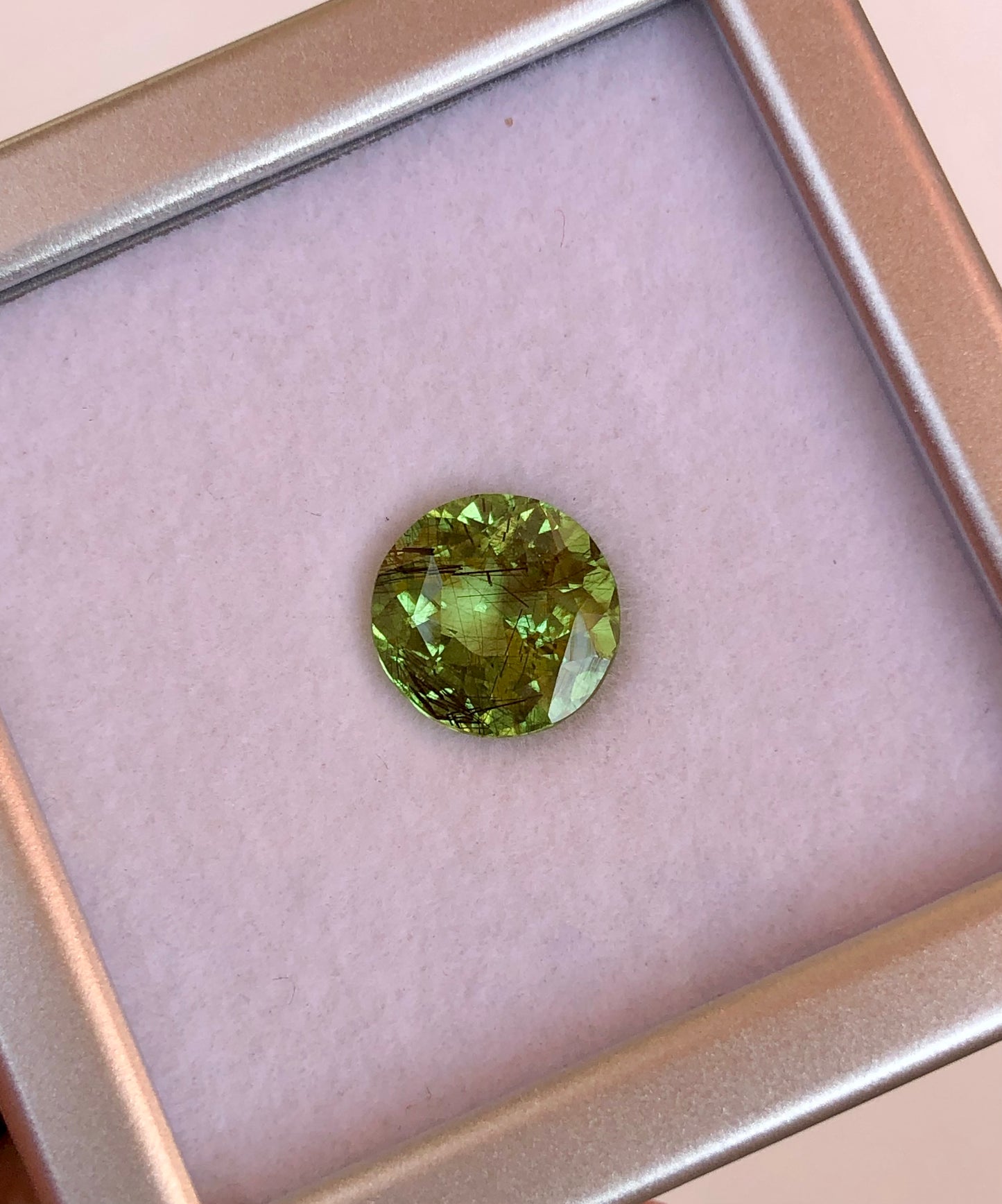 6.15 ct Natural Peridot