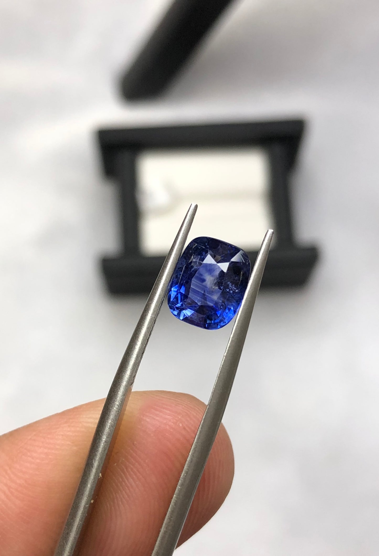 2.42 Srilankan Blue Sapphire