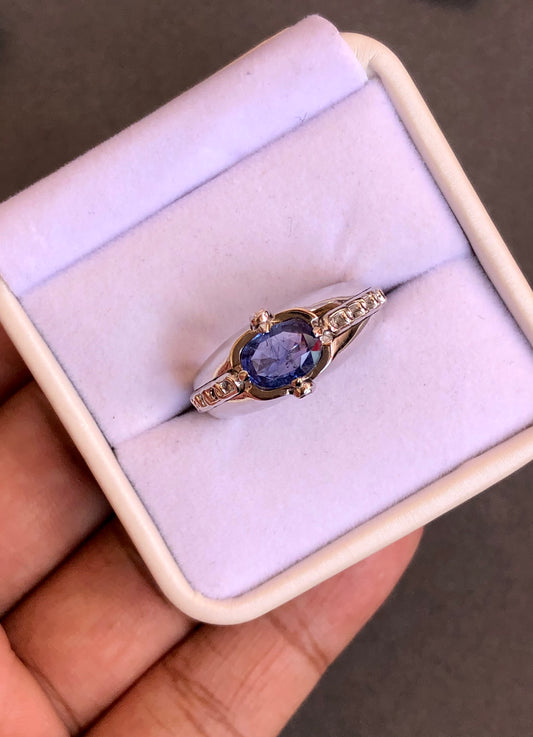 1.66ct Srilankan Blue Sapphire Ring