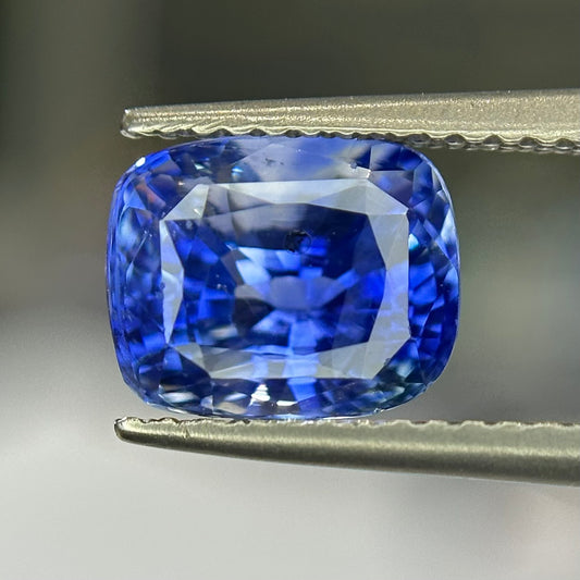 3.54ct Cornflower Blue Sapphire