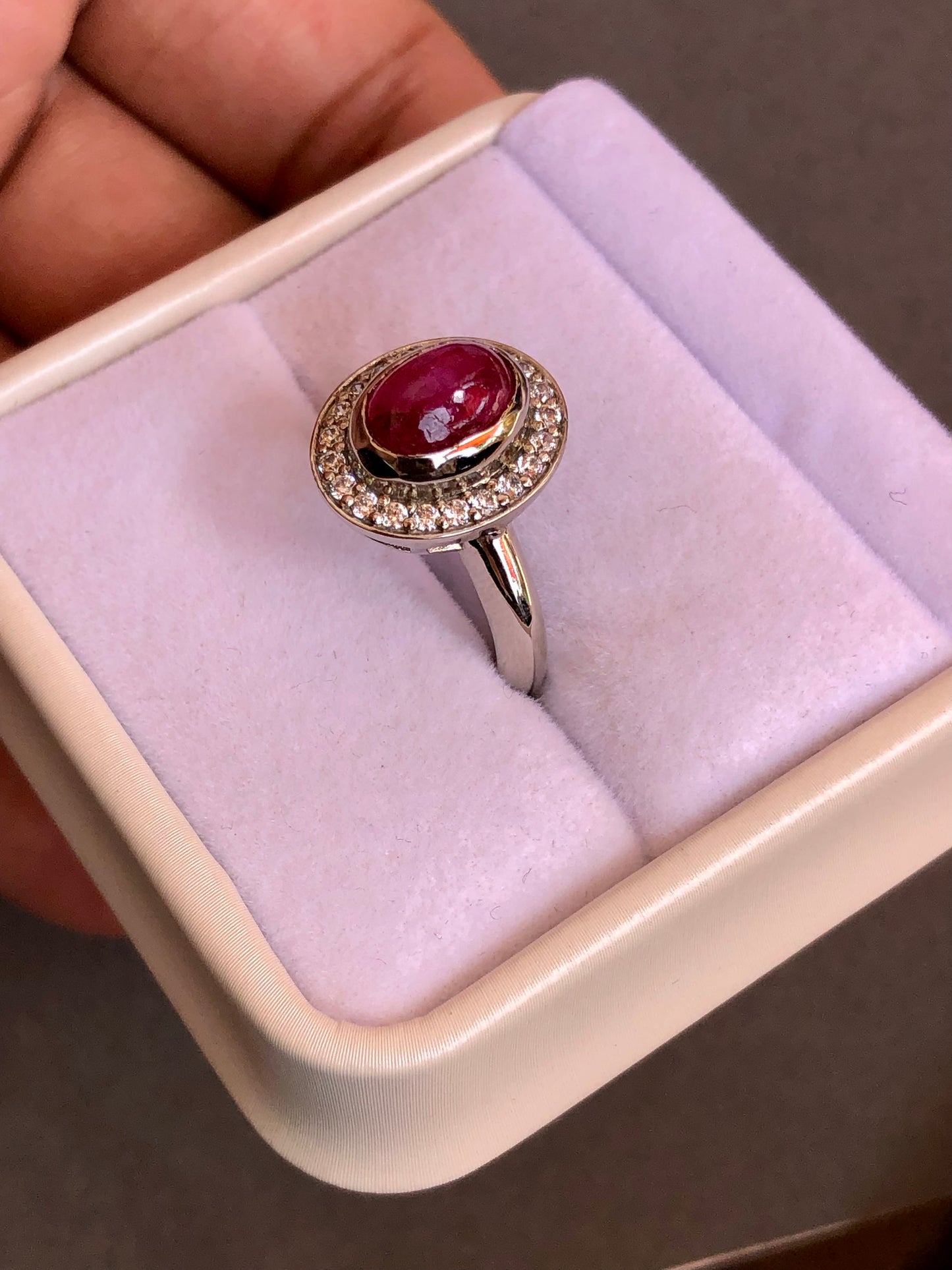 3.63 ct Unheat Ruby Ring