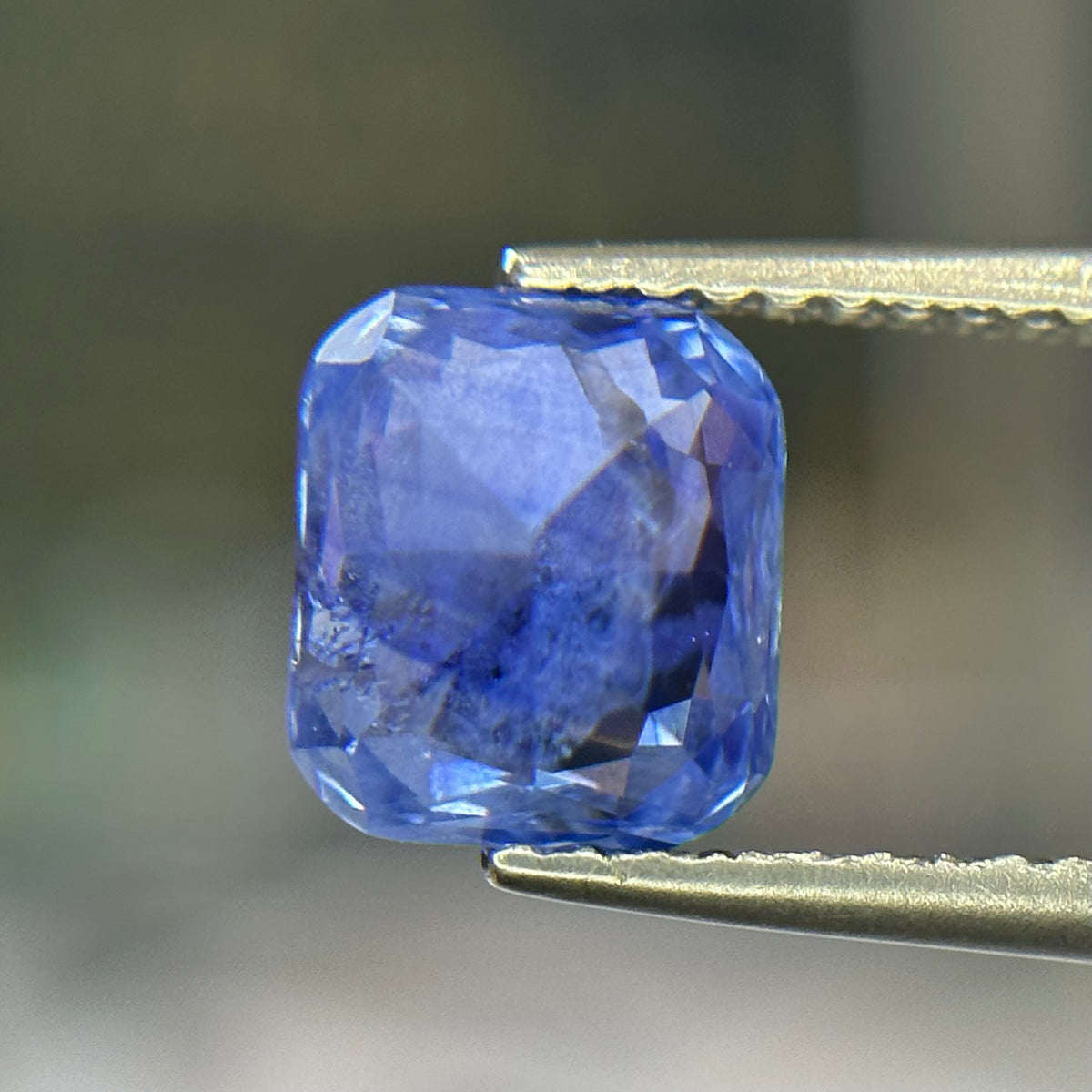 2.13 ct Blue Sapphire