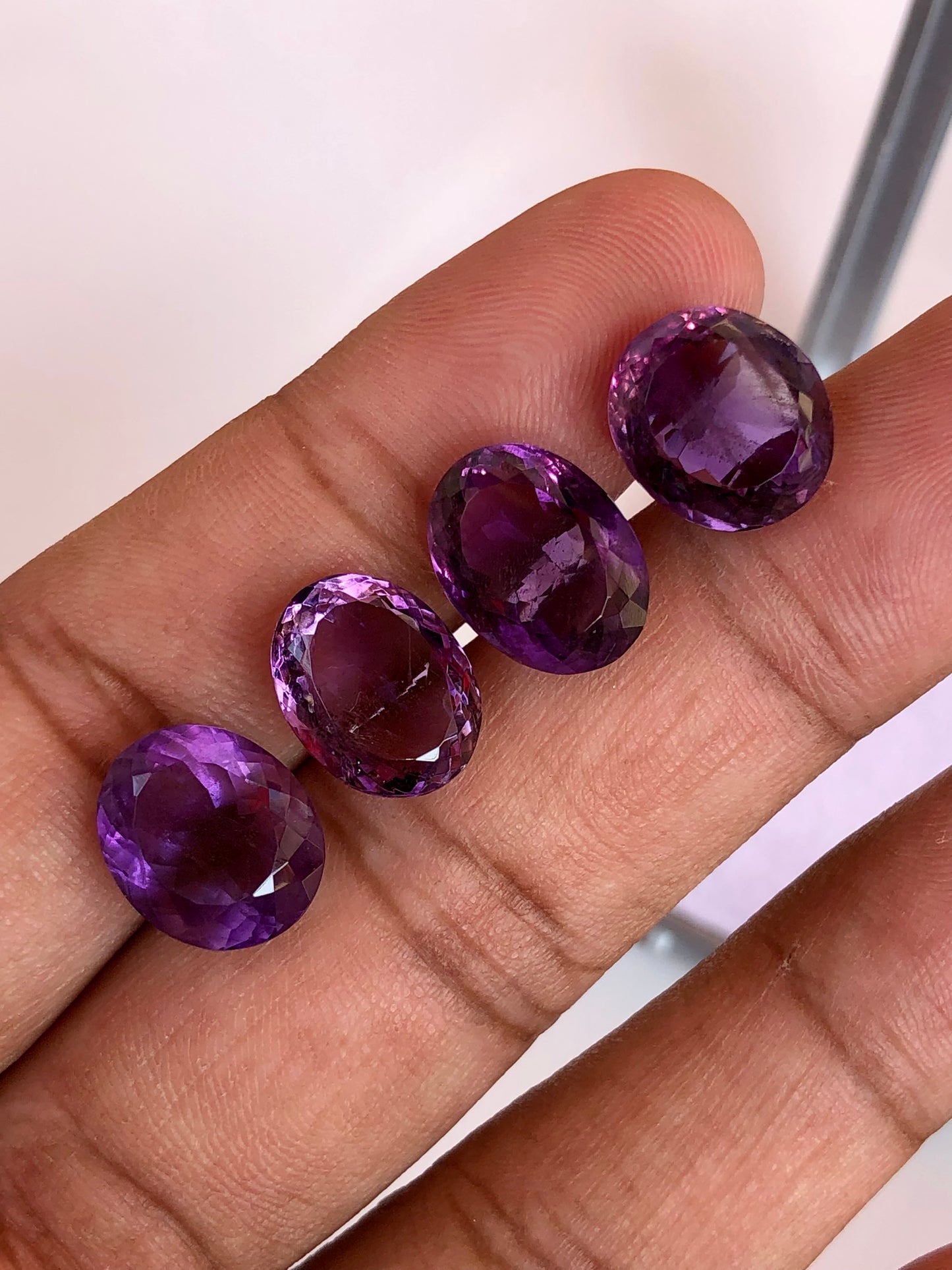 6.5 - 8 ct Natural Amethyst