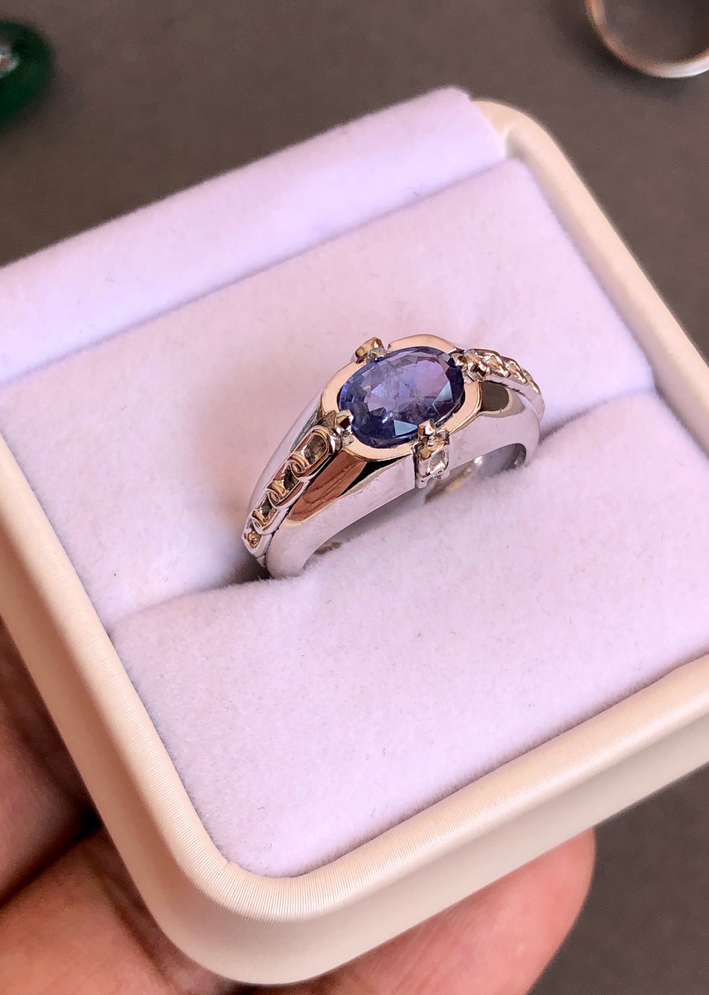 1.66ct Srilankan Blue Sapphire Ring