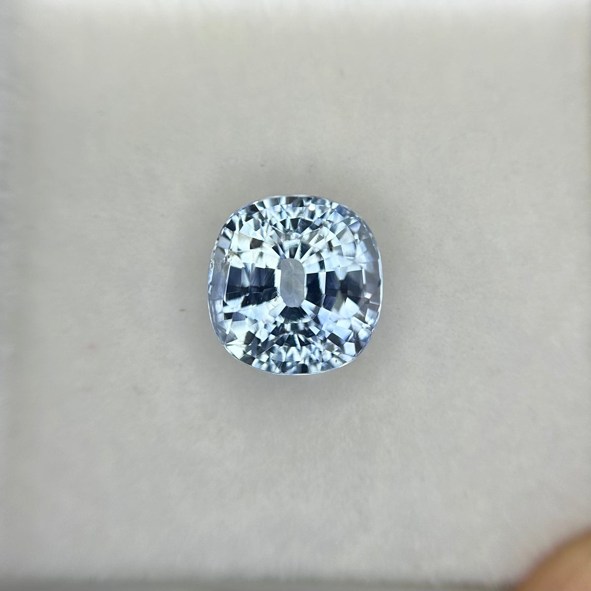 7.14 ct Blue Sapphire