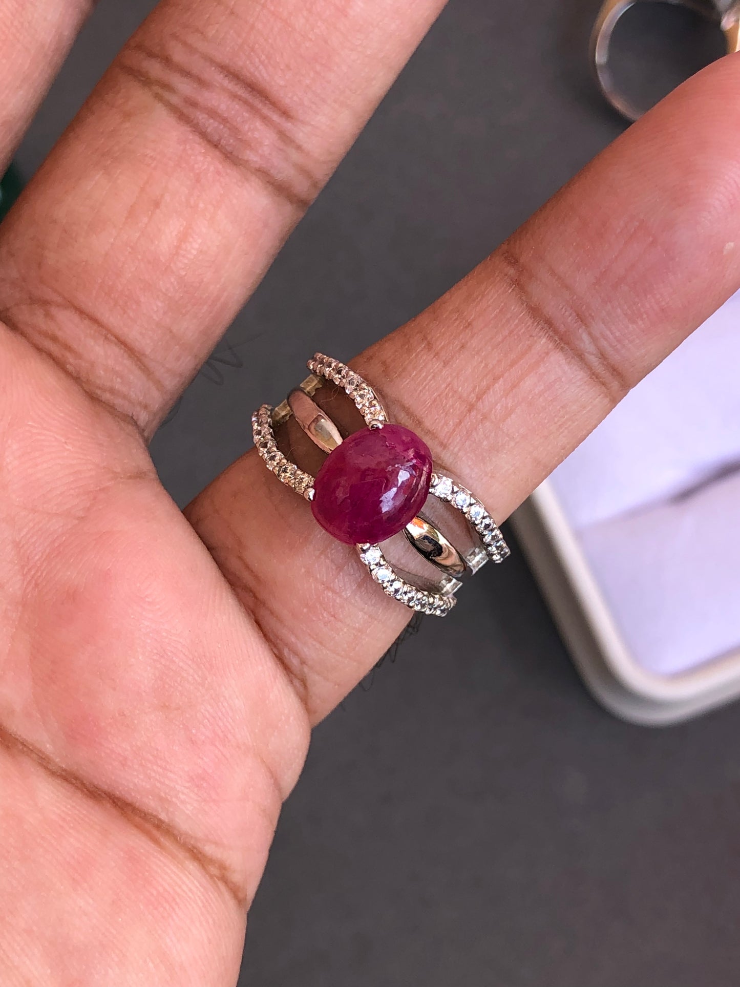 3.78 ct Unheat Ruby Ring