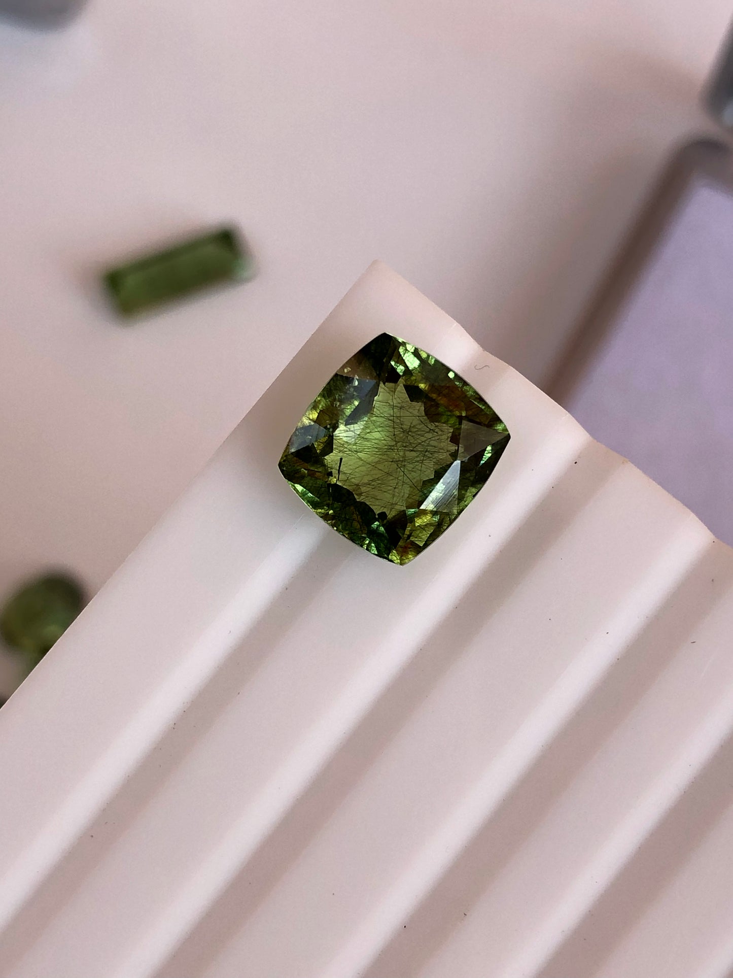 5.50 ct Natural Peridot