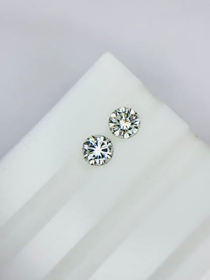 0.48 ct 100% Natural Diamond Pair