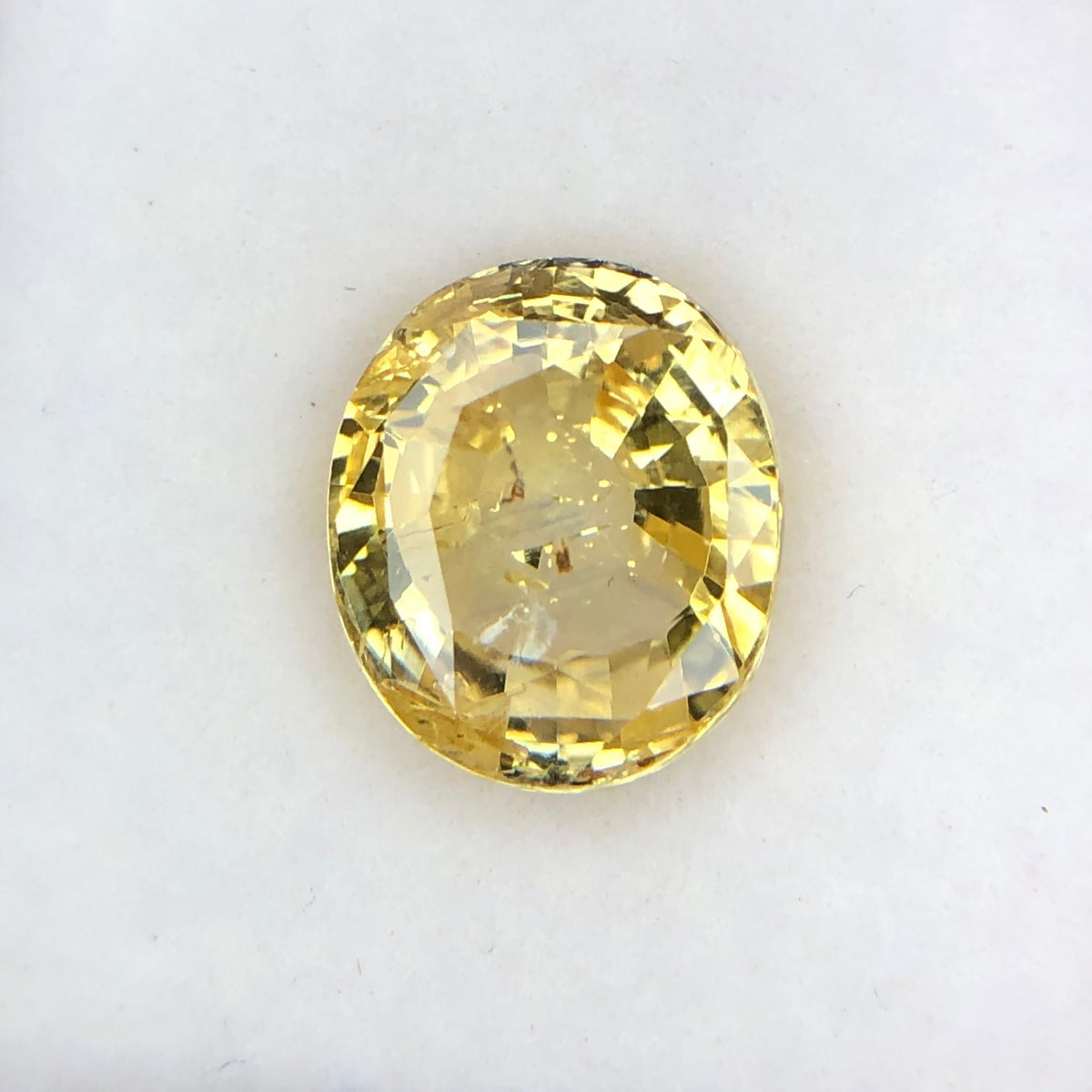 4.04 ct Natural No Heat Srilankan Yellow Sapphire