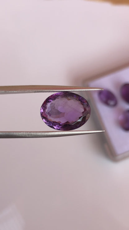6.5 - 8 ct Natural Amethyst