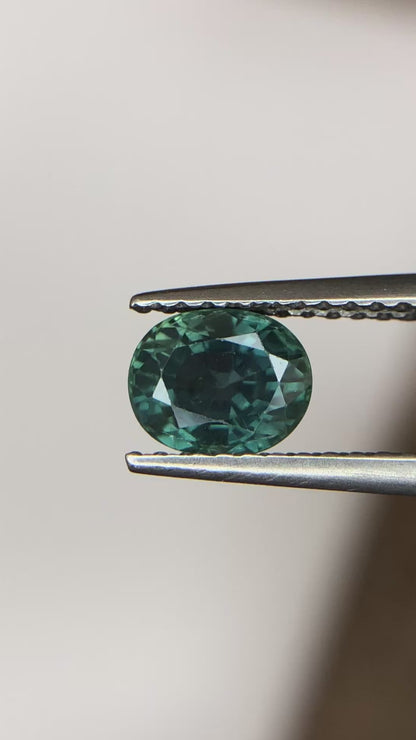 1.04 ct Teal Green Sapphire
