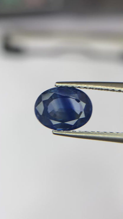 1.51 ct Blue Sapphire