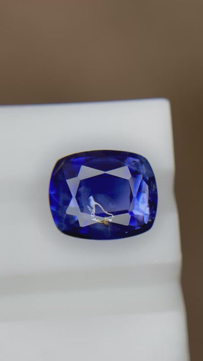 2.60 ct Blue Sapphire