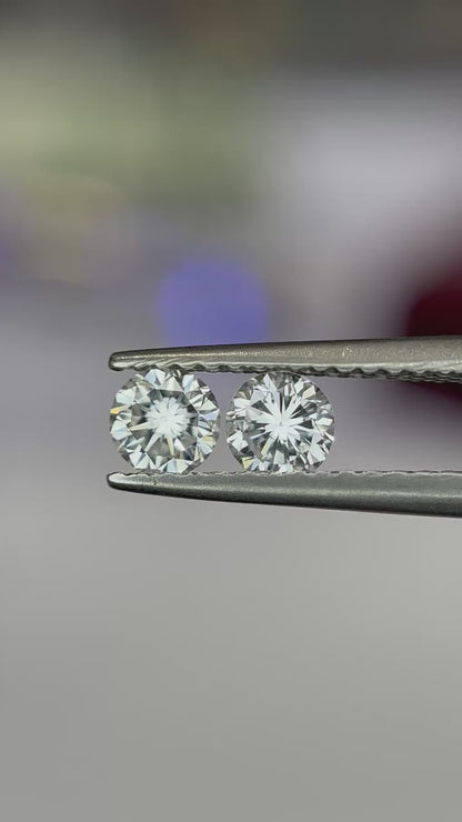 0.48 ct 100% Natural Diamond Pair